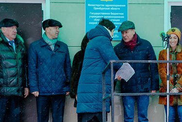 Автопарк скорой помощи пополнился новыми машинами